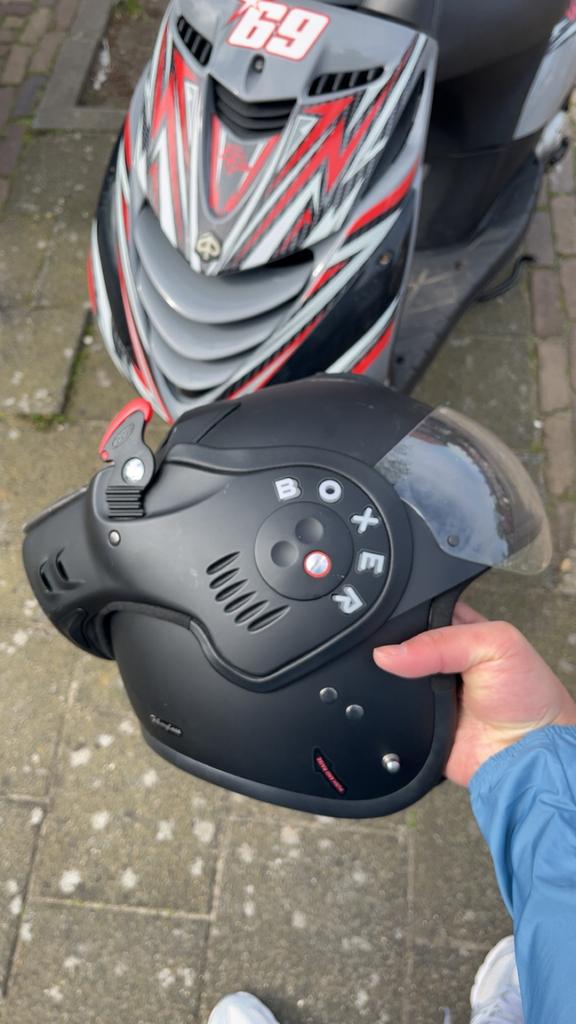 Roof Boxer V8 NIEUWSTAAT, Motoren, Kleding | Motorhelmen, Ophalen, Tweedehands, Systeemhelm, Overige merken