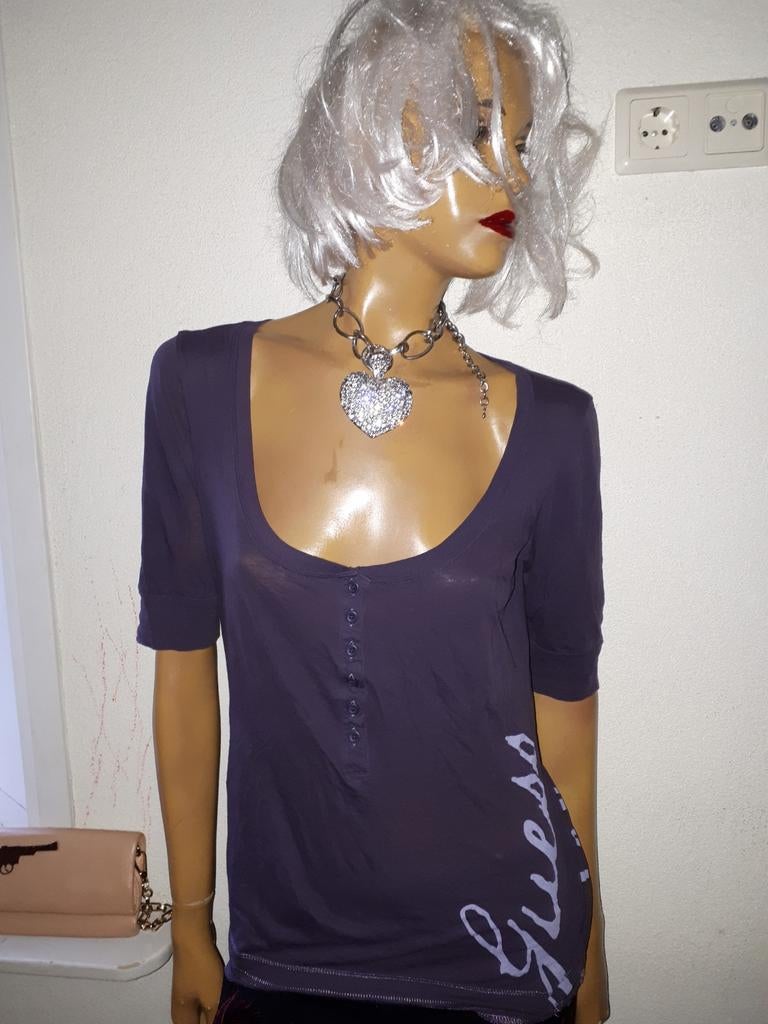 Paars Guess T-shirt met korte mouwen maat M, Maat 38/40 (M), Guess, Paars, Ophalen of Verzenden
