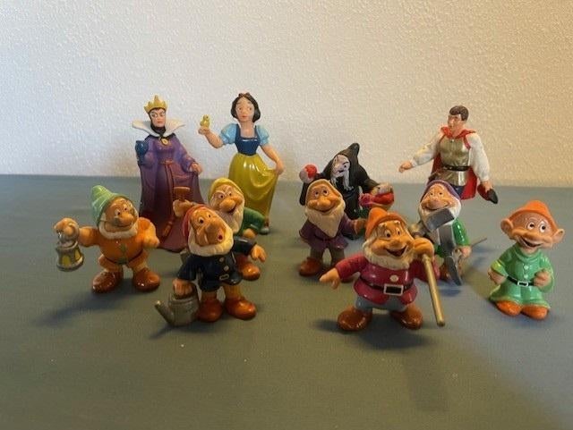 Set Bullyland, sneeuwwitje, 7 dwergen, Prins, Queen en heks, Verzamelen, Disney, Ophalen of Verzenden, Sneeuwwitje of Doornroosje