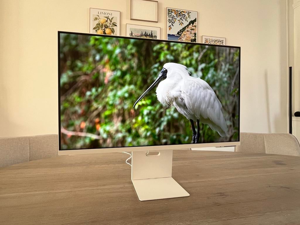 Samsung Smart Monitor M8 4K - Wit, Computers en Software, Monitoren, HDMI, Ophalen of Verzenden, Ingebouwde speakers, 60 Hz of minder