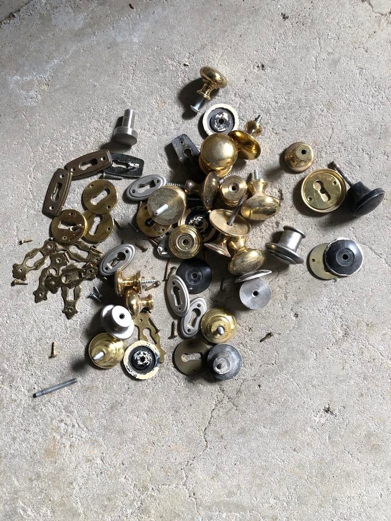 Diverse partij deurbeslag, Doe-het-zelf en Verbouw, Hang- en Sluitwerk, Ophalen of Verzenden, Gebruikt, Koper of Messing, Overige typen