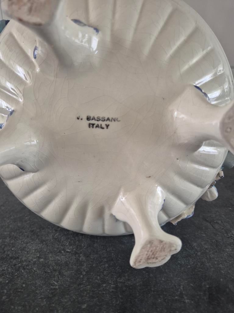 Bassano bloempot met bloemen, Antiek en Kunst, Ophalen of Verzenden