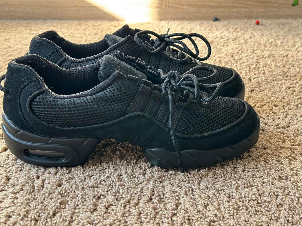 Bloch Dames Boost Mesh splitzool danssneakers maat 42.5, Sport en Fitness, Dansen, Ophalen of Verzenden, Zo goed als nieuw, Schoenen