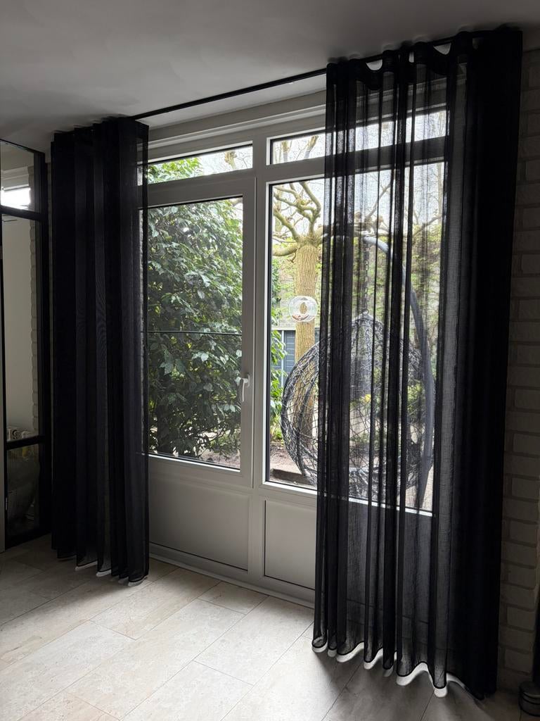 Zwarte vitrage gordijnen, Ophalen, Zo goed als nieuw, 200 cm of meer