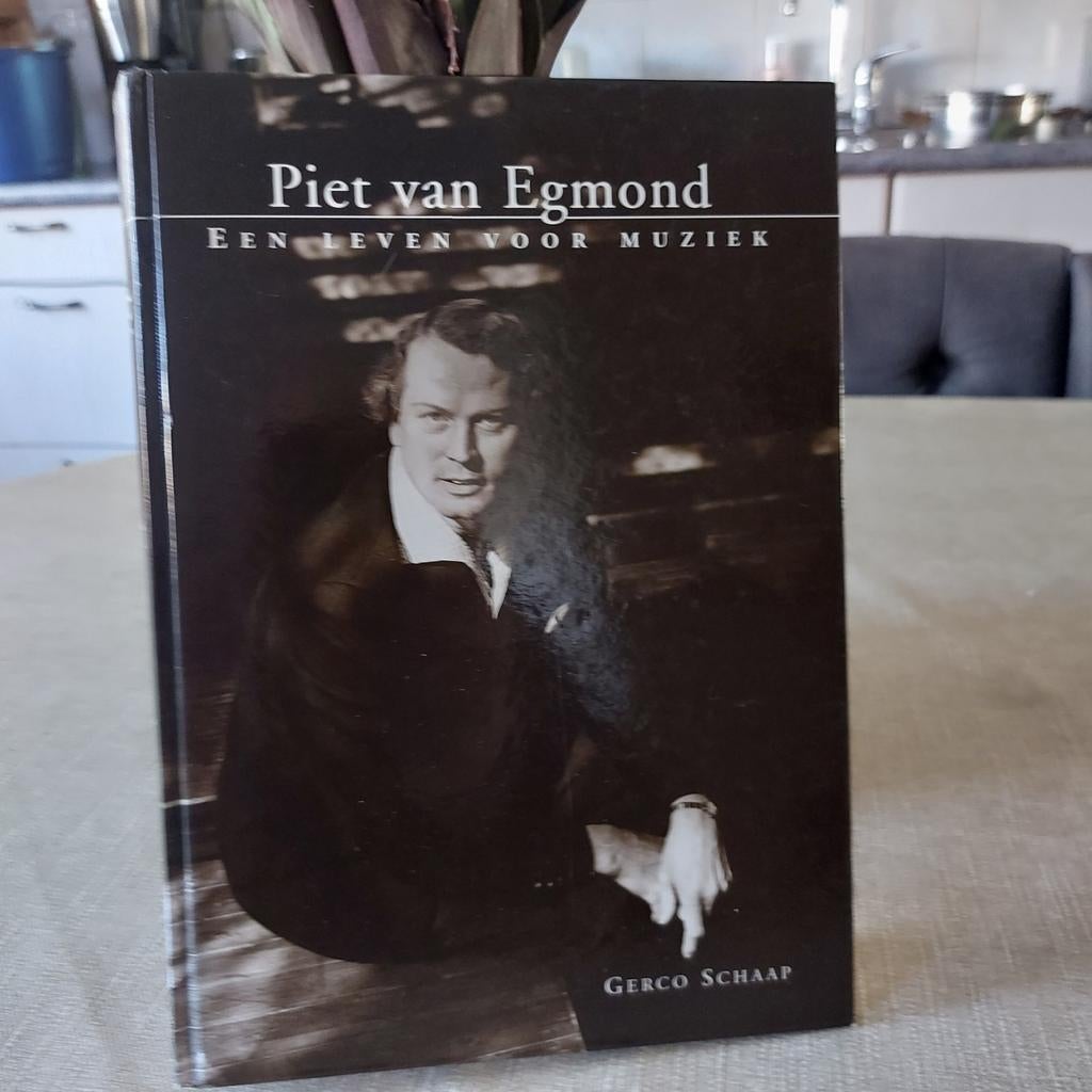 Piet van Egmond: Een leven voor muziek - Gerco Schaap, Boeken, Muziek, Ophalen of Verzenden, Zo goed als nieuw, Artiest, Gerco Schaap