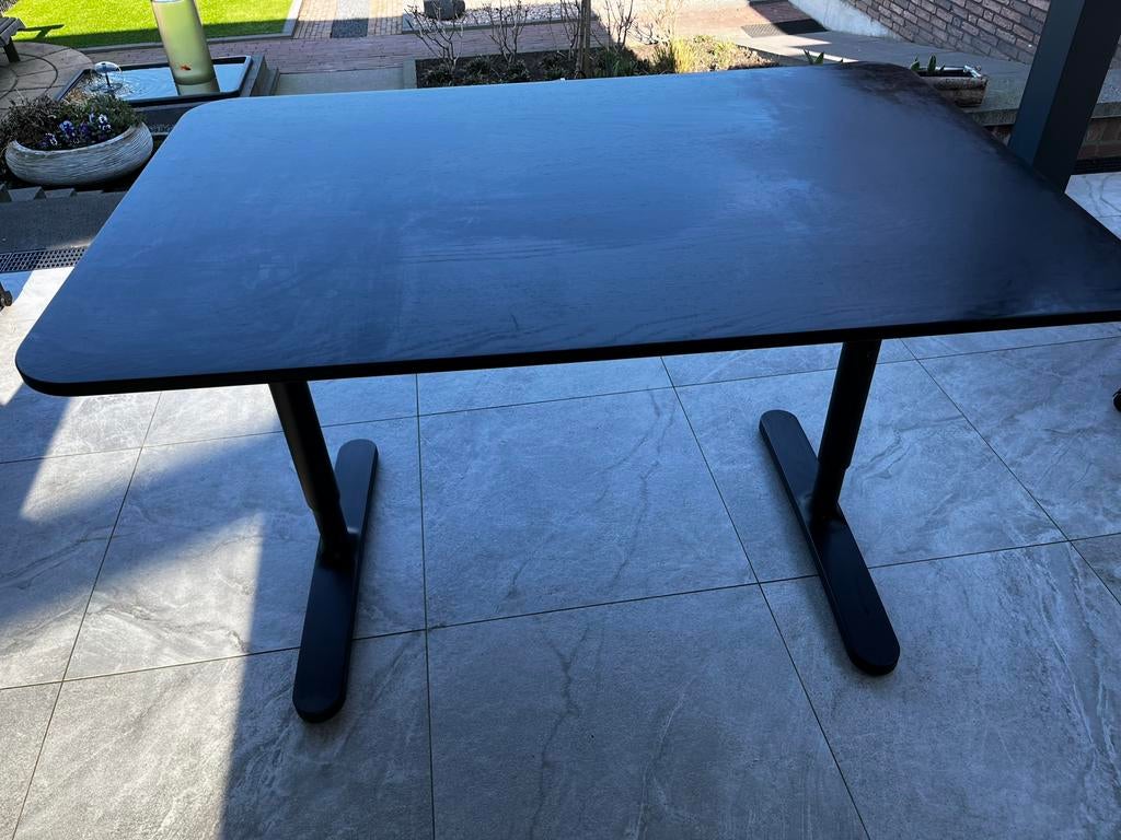 Bureau Ikea 120 x 80 cm zwart, Ophalen, Zo goed als nieuw