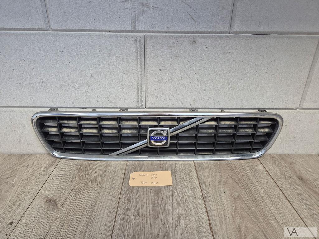 Volvo S40 en V50 2004 - 2007 blokjesgrille grille €50, Gebruikt, -, -, Ophalen of Verzenden