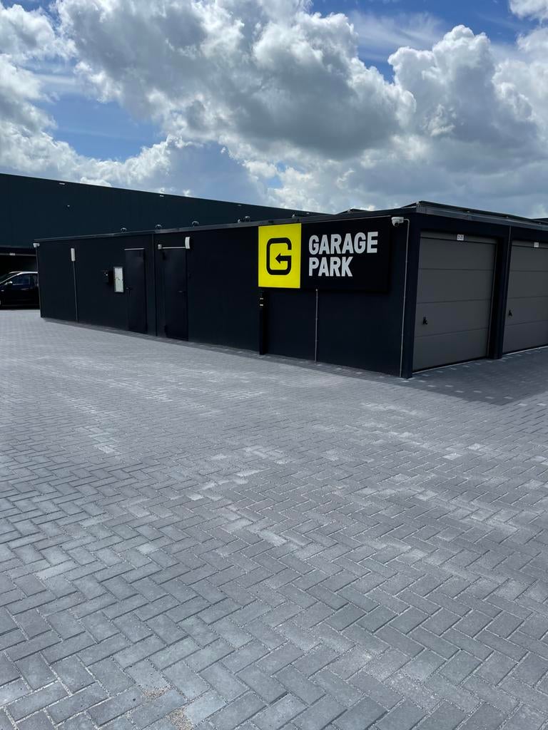 Luxe Bedrijfsruimte Garagebox 21m2 Opslag te huur Groningen, Groningen