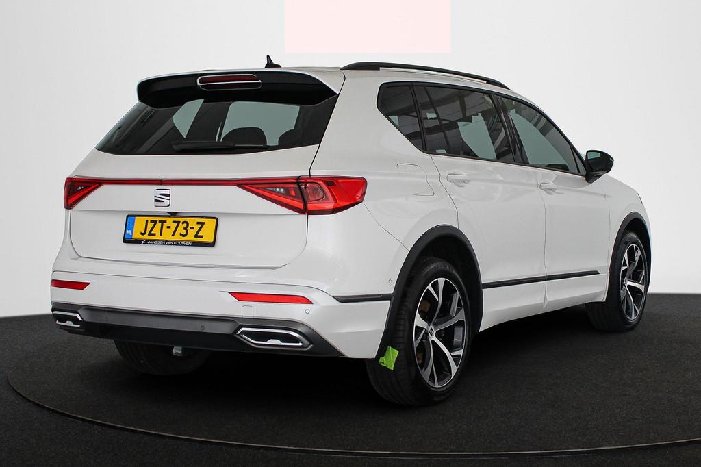 SEAT Tarraco 1.4 TSI e-Hybrid PHEV FR Elektrische Stoel Dode, Stof, 4 cilinders, Wit, Hybride Elektrisch/Benzine