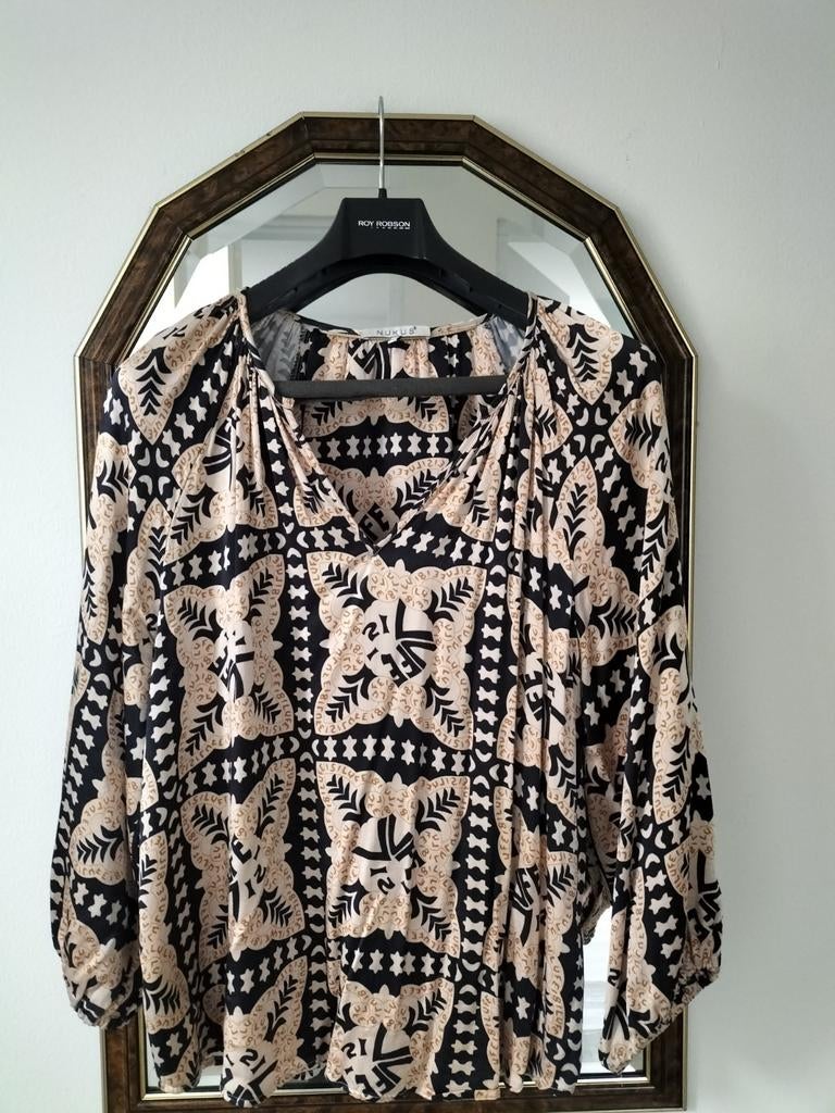 Nikus blouse (L), Kleding | Dames, Blouses en Tunieken, Beige, Maat 42/44 (L), Ophalen of Verzenden, Zo goed als nieuw