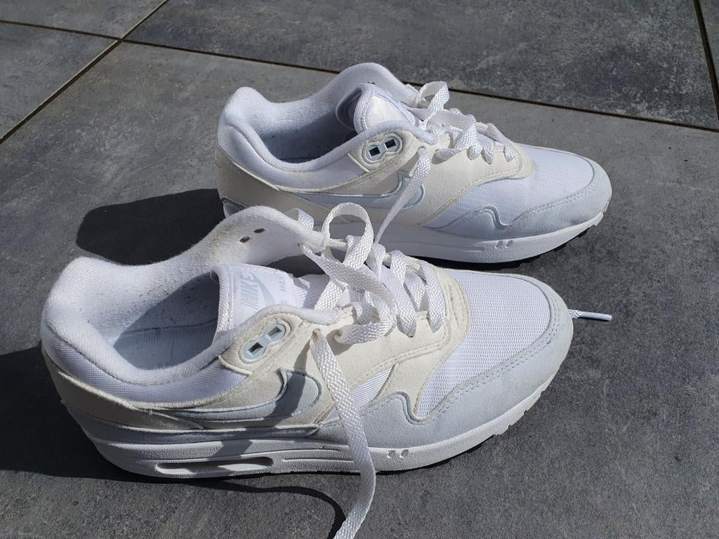 Nike Air Max 1 dames sneakers wit/licht blauw maat 39, Wit, Nike, Ophalen of Verzenden, Sneakers of Gympen