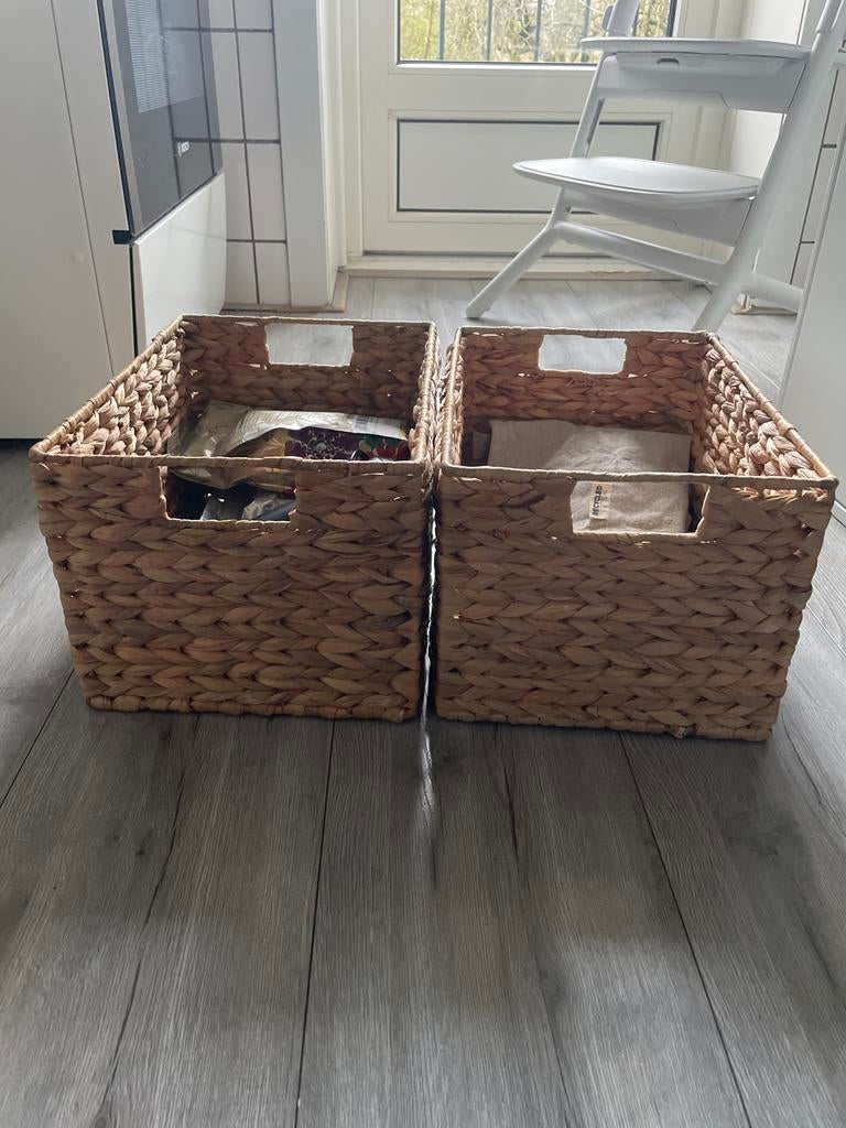 Set van 2 rieten manden decorative basket 32x23x19, Huis en Inrichting, Woonaccessoires | Schalen en Manden, Ophalen, Gebruikt