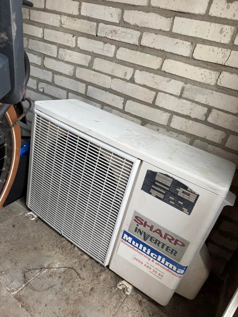 Sharp inverter airco 9000 BTU complete set, Ophalen, Gebruikt