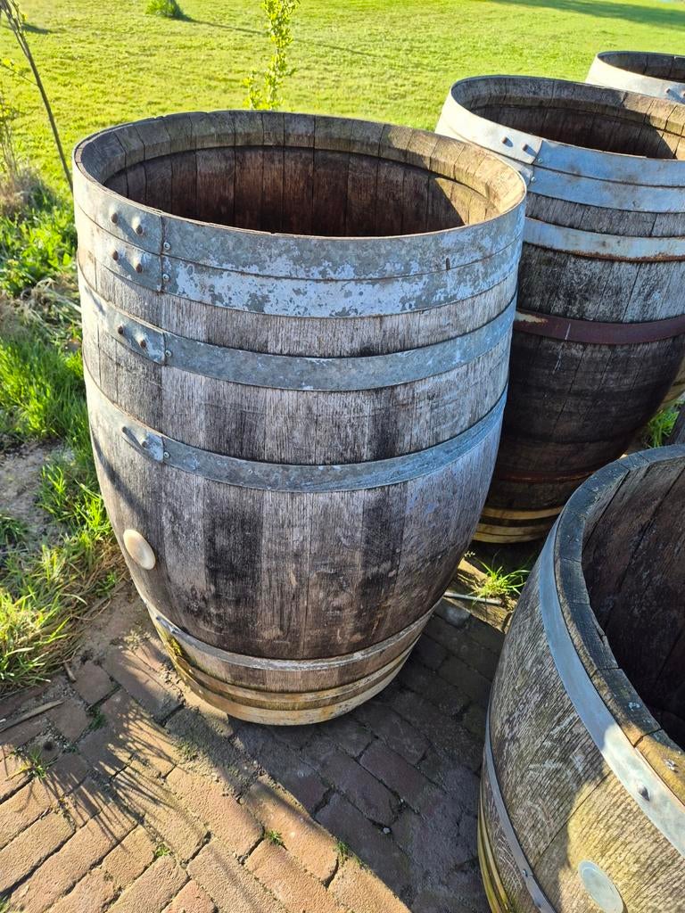Wijnvat plantenbakken / regentonnen, Tuin en Terras, Ophalen, Gebruikt, Rond, Balkon
