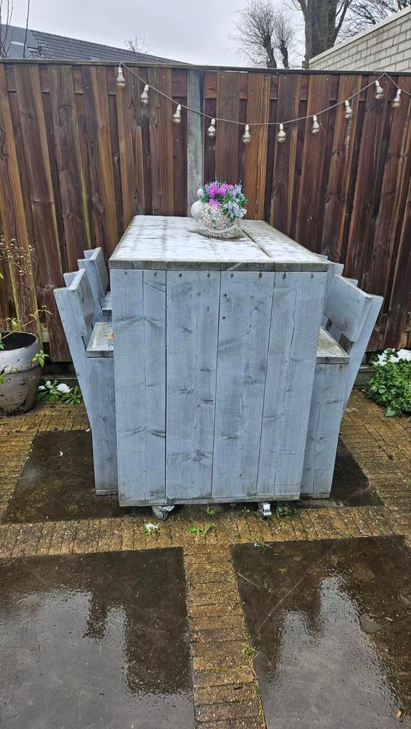 Verrijdbare bartafel van steigerhout met 4 stoelen, Tuin en Terras, Ophalen, Gebruikt, Hout, Overige typen