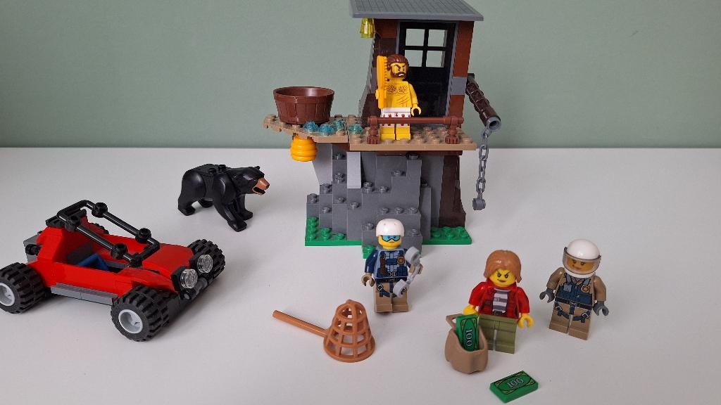 Lego City 60173 Bergpolitie Arrestatie, Ophalen of Verzenden, Zo goed als nieuw, Complete set, Lego