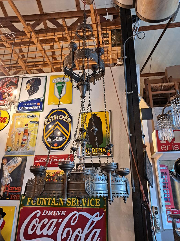 Unieke antieke kerklamp godslamp of kaarsenkroon 190 cm hoog, Ophalen