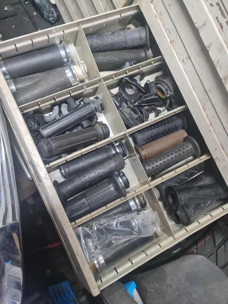 Piaggio Onderdelen: Remgreep, Spiegelhouder, Handvatten, Ophalen of Verzenden, Gebruikt, Overige typen, Piaggio