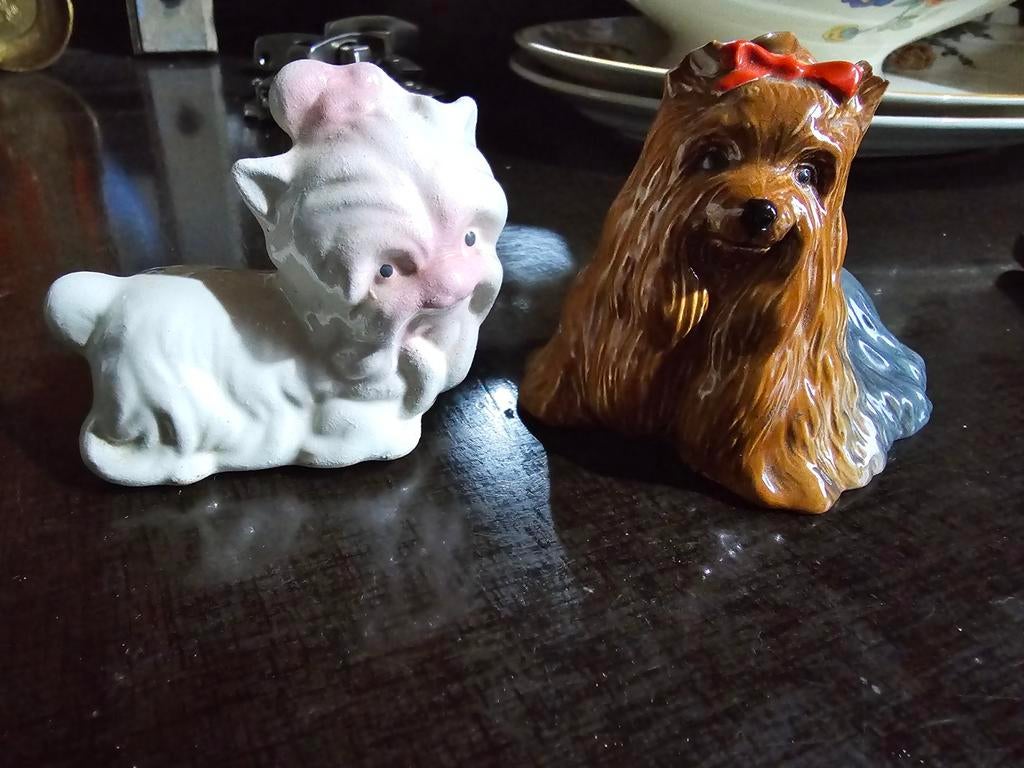 2 antieke honden beeldjes Beswick yorkshireterriër 1944 €15, Ophalen of Verzenden, Gebruikt, Dier
