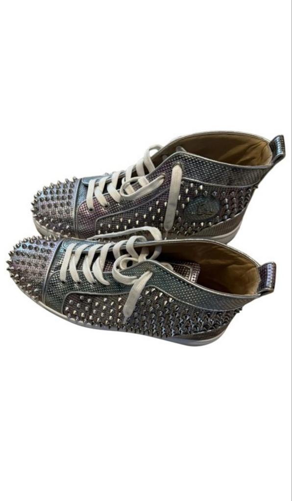 Christian Louboutin Schoenen - Zo goed als nieuw!, Overige kleuren, Ophalen of Verzenden, Sneakers of Gympen, Zo goed als nieuw