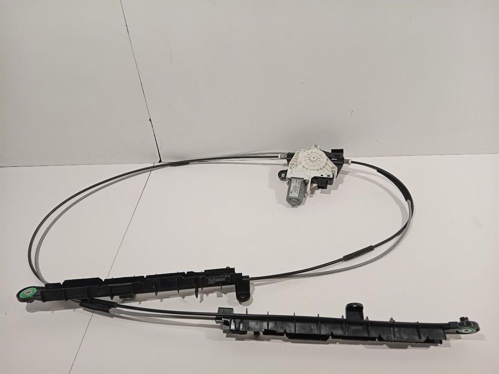 Rolhoes Audi Q7, Onderdelen@venauto.nl, Van der Ven Autorecycling B.V., Gebruikt, Ettenseweg 76, 4706 PB Roosendaal, The Netherlands