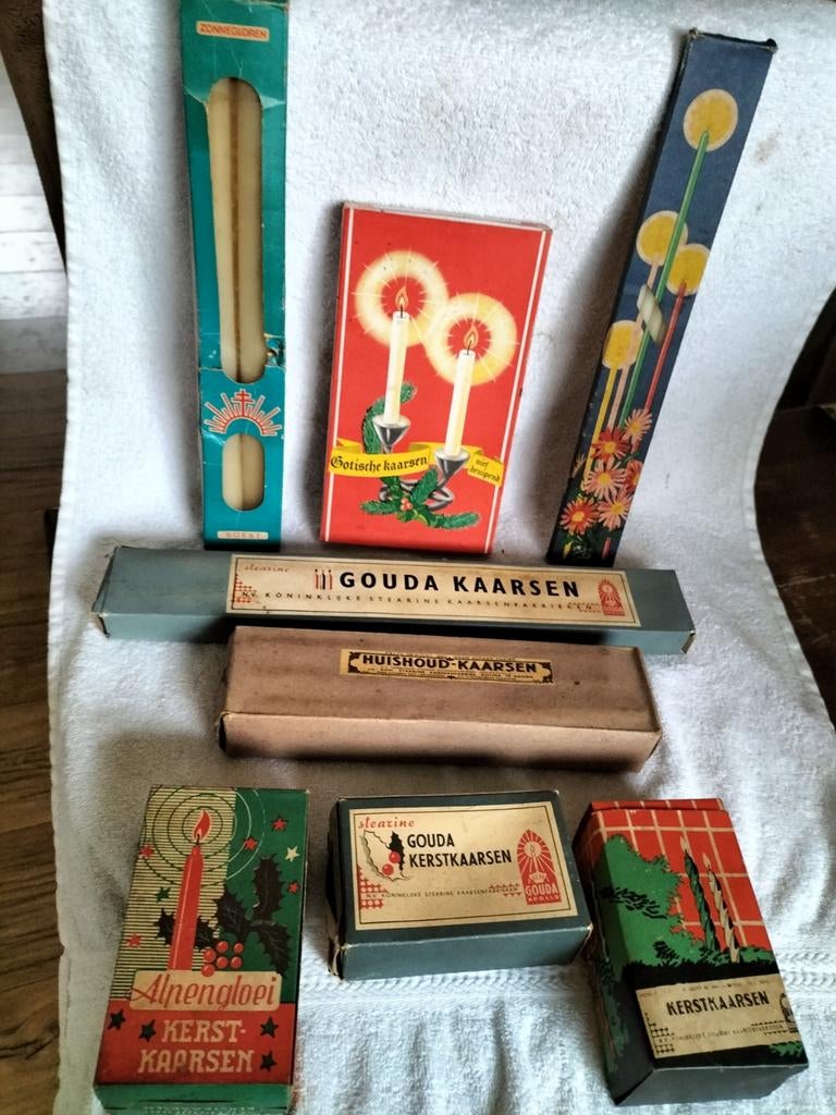 Oude verpakkingen van kaarsen van o.a. Gouda en Bolsius, Ophalen of Verzenden