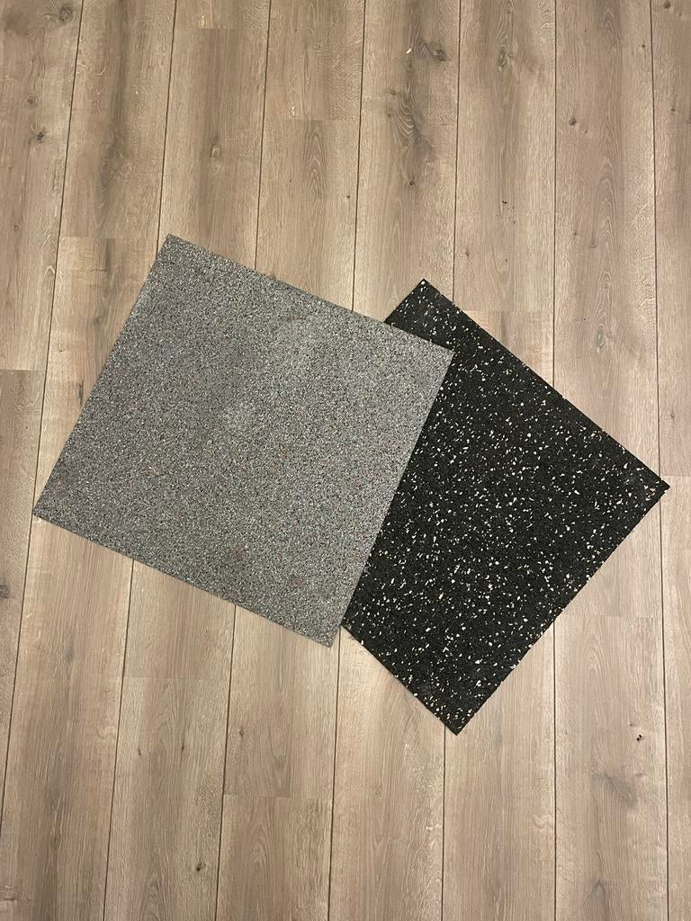 Twee anti-trilmatten voor wasmachine/droger, Ophalen, Gebruikt