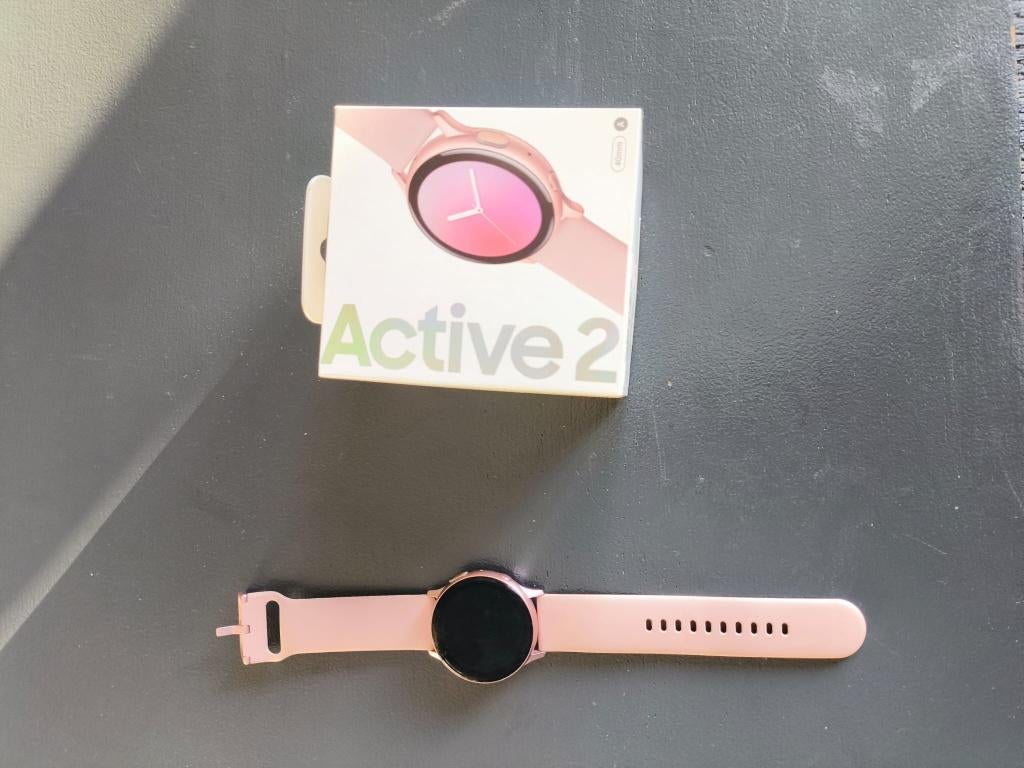 Samsung Galaxy Watch Active2 40mm Pink Gold – met doos, Gebruikt, GPS, Ophalen of Verzenden, Samsung