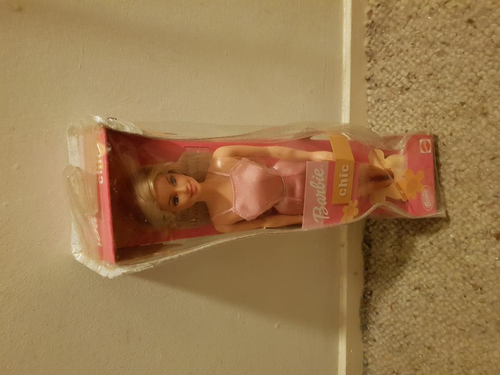 Doos van Barbie: Barbie Chic., Ophalen, Zo goed als nieuw