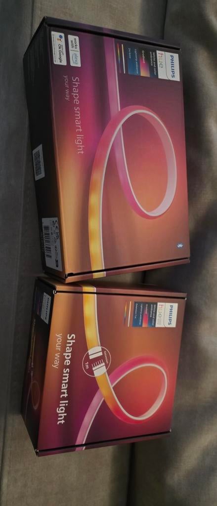 (ONGEOPEND) Philips Hue Gradient Lightstrip 3m + 1m - Nieuw, Kunststof, Nieuw, Ophalen of Verzenden, Minder dan 100 cm