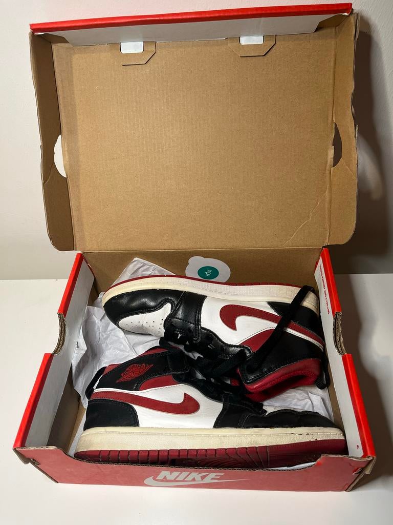 Jordan 1 sneakers maat 33 gedragen, Gebruikt, Ophalen of Verzenden, Jongen of Meisje, Sportschoenen