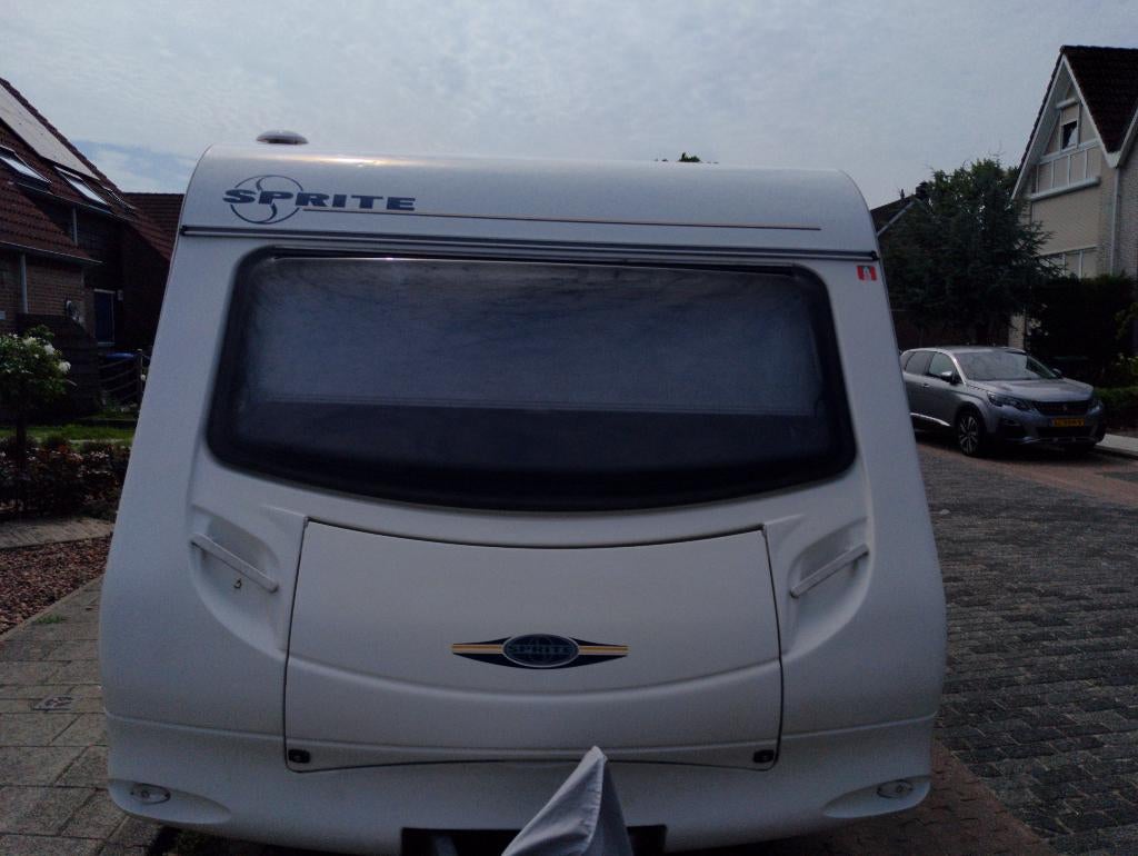 Mooie Caravan Sprite Super 410 D.2, Caravans en Kamperen, Luifel, 75 kg, Treinzit, Hefbed