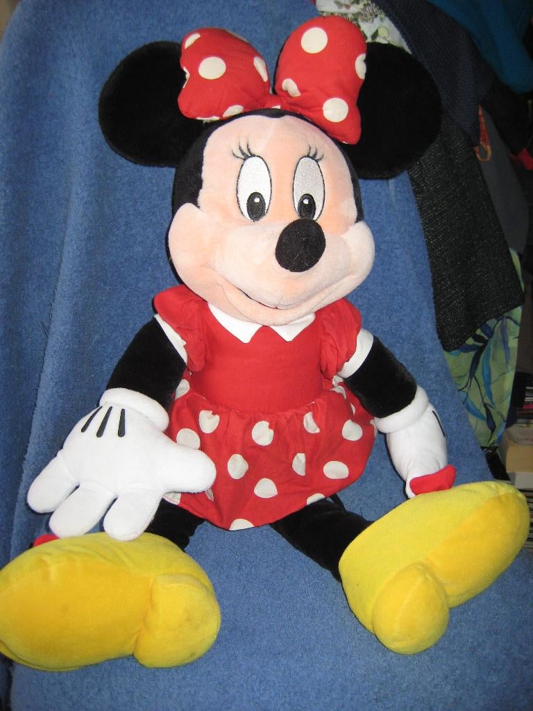 Grote Minnie Mouse (Disney), 69 cm, Ophalen of Verzenden, Overige figuren, Zo goed als nieuw, Beeldje of Figuurtje