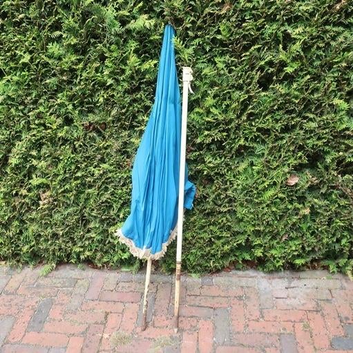 Parasol vintage wit blauw retro origineel diameter 166 cm, Tuin en Terras, Parasols, Gebruikt, Stokparasol, 1 tot 2 meter, Kantelbaar
