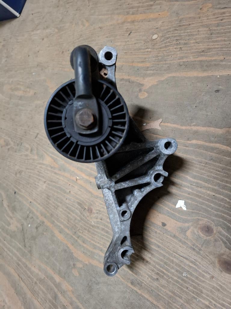 VW T3 diesel aircopomp houder, Ophalen, Gebruikt, Volkswagen