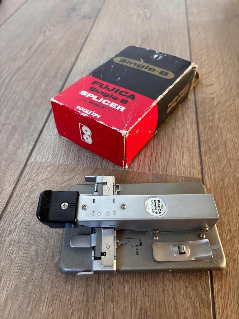 Te koop: Fujica Single-8 Splicer, Ophalen of Verzenden
