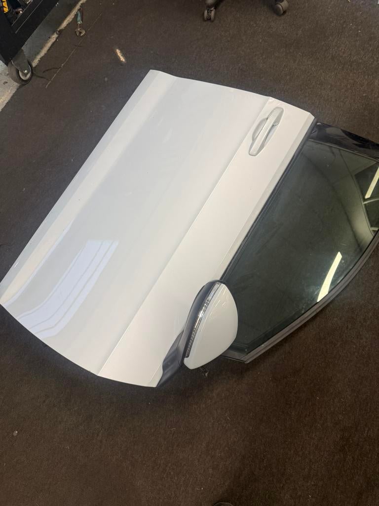 Golf 7 deur rechts kompleet, Ophalen, Duitsland, Rechts, Vw@gmail.com