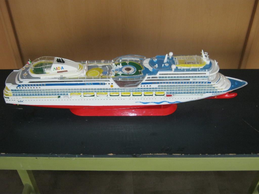 Scheepsmodel-Modelschip AIDA., Ophalen of Verzenden, Nieuw