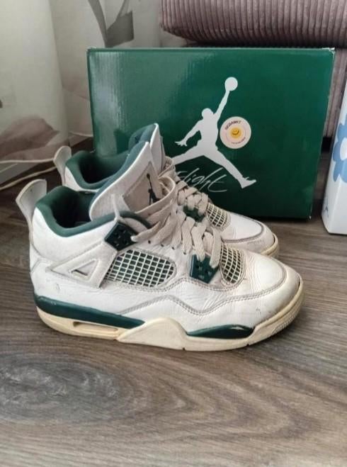 Jordan 4 Military Green, Wit, Nike, Ophalen of Verzenden, Sneakers of Gympen