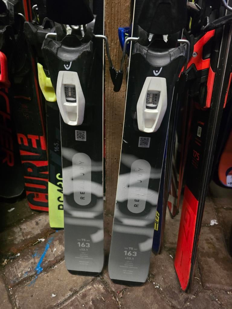 163cm HEAD REAL JOY DAMES  2025, Sport en Fitness, Skiën en Langlaufen, 160 tot 180 cm, Ophalen of Verzenden, Zo goed als nieuw