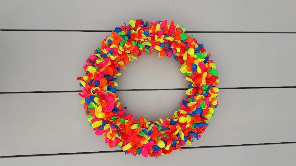 Strokrans, feestkrans, ballonnenkrans, Huis en Inrichting, Woonaccessoires | Kransen, Ophalen of Verzenden, Nieuw