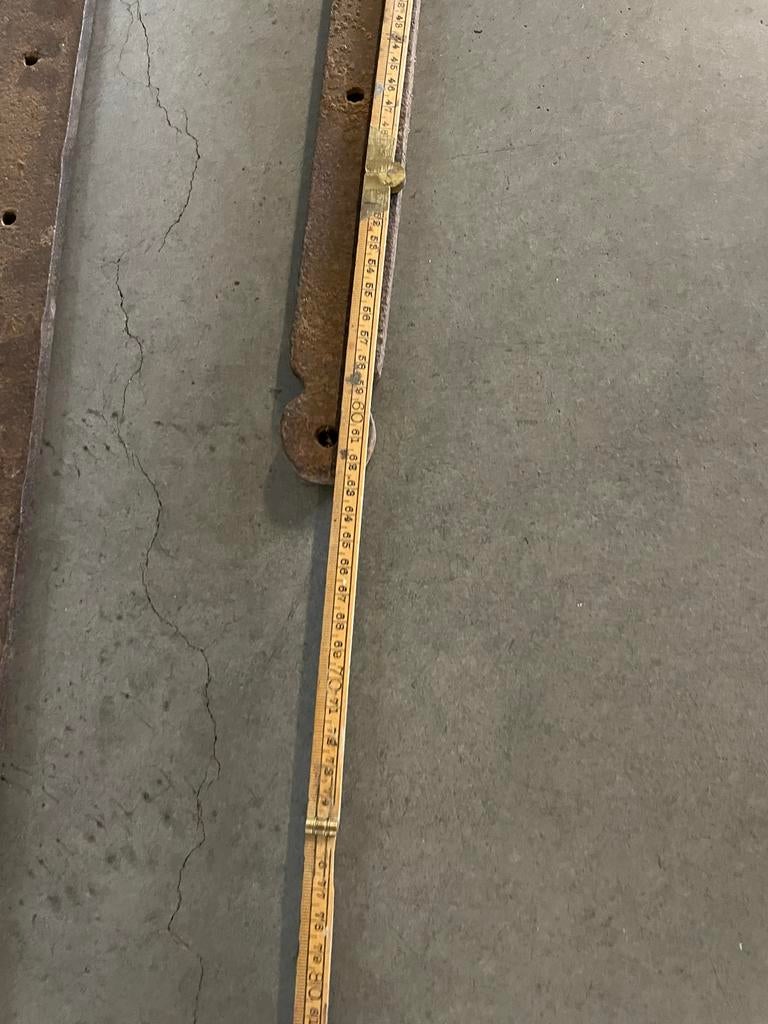 Oude Schroefknechten / Lijmklemmen - Set van 2, Ophalen