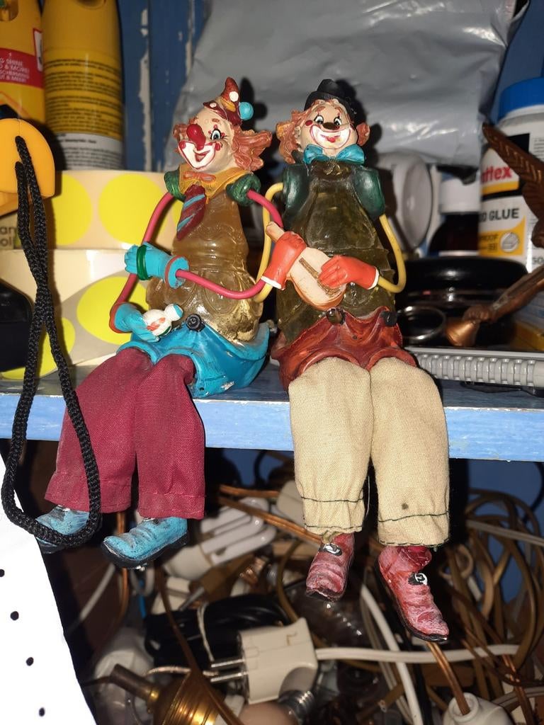 Twee vrolijke clown beeldjes, Antiek en Kunst, Ophalen of Verzenden