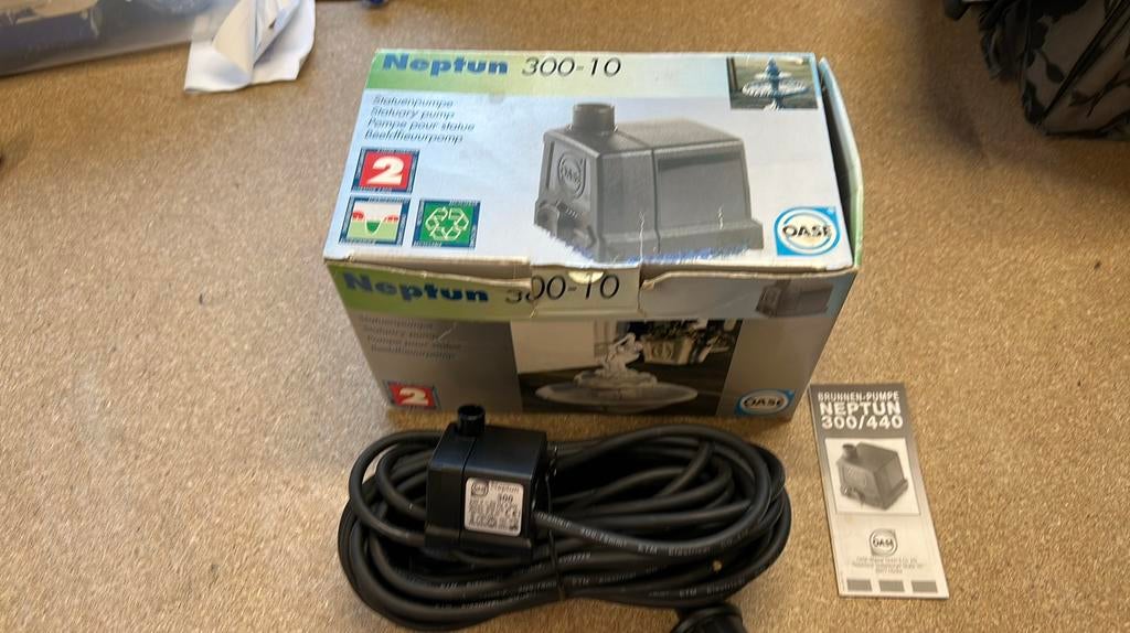 Neptun 300-10 pomp voor oa ornamenten enz werkend, Ophalen of Verzenden, Gebruikt, Dompelpomp