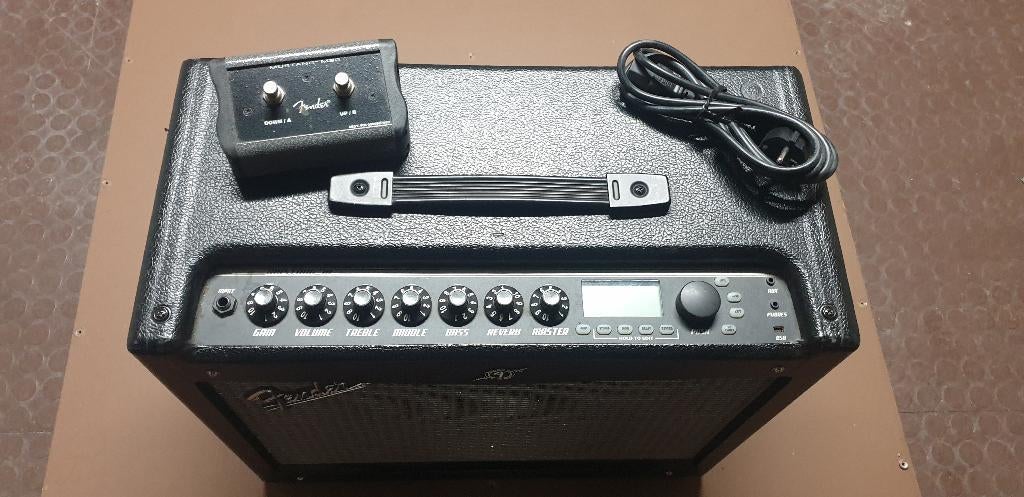 Fender Mustang 3 .v2 amp, Ophalen, Gebruikt, Gitaar, 50 tot 100 watt