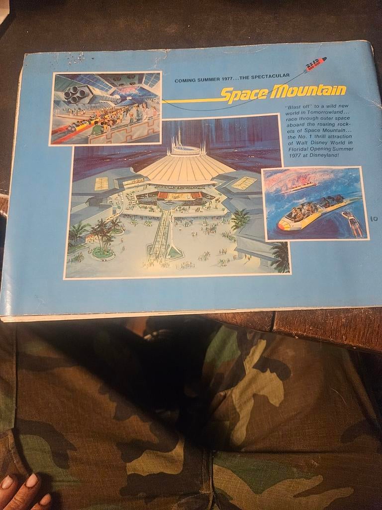 Vintage Disney Disneyland Space Mountain Souvenir Boek, Ophalen of Verzenden