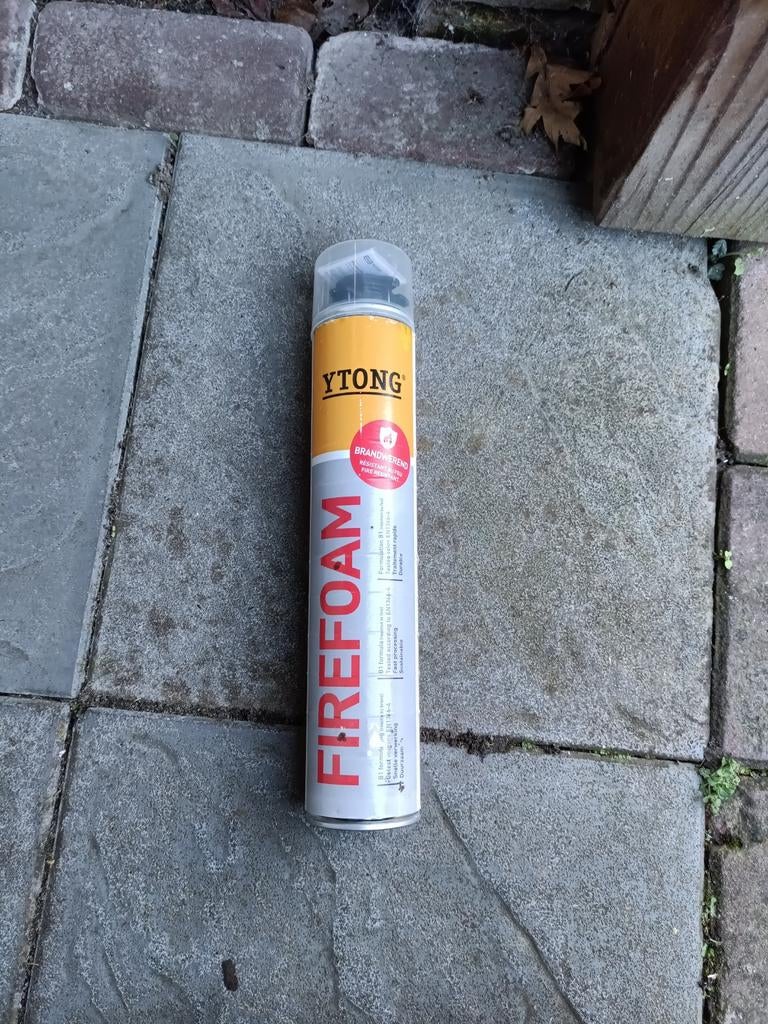 Zes bussen brandwerende pur Ytong Firefoam, Ophalen of Verzenden, Zo goed als nieuw