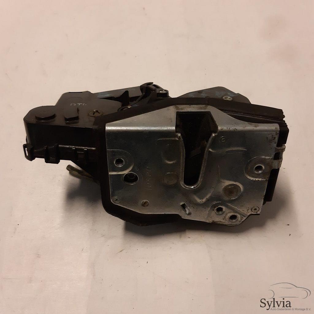 Deurslot links voor binnenzijde deur BMW 3 serie E46 Sedan T, Auto-onderdelen, Carrosserie en Plaatwerk, Gebruikt, -, -, Ophalen of Verzenden