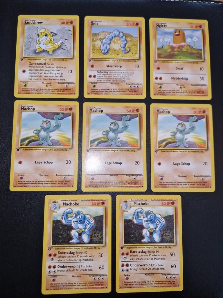 Base set 1e edities, Hobby en Vrije tijd, Verzamelkaartspellen | Pokémon, Ophalen of Verzenden, Zo goed als nieuw