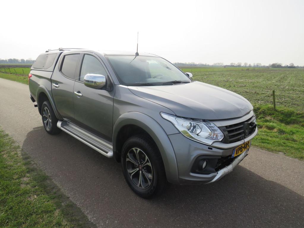 Fiat Fullback 2.4 181pk Automaat LX Doubel Cab 4x4 2018 Vol, Automaat, Overige carrosserieën, Blauw, Diesel
